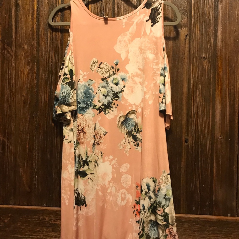 Adorable comfortable open shoulder dress